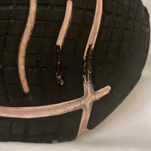 Brook’s Glycerin 19 size 9 - Picture 4 of 6